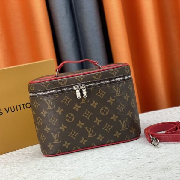 Louis Vuitton Cosmetic Bags - Click Image to Close